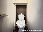 ＜トイレ＞ウォッシュレット付きトイレで快適です。