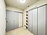 トイレ：【洋室】洋室は3部屋あります。全てのお部屋に収納完備。