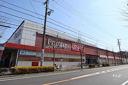 ヤマナカ(楽フランテ)の外観