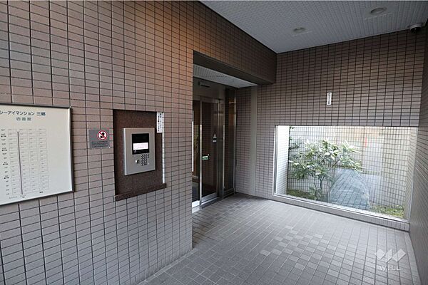 エントランスを拡大表示