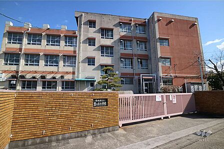 豊が丘小学校[公立]の外観