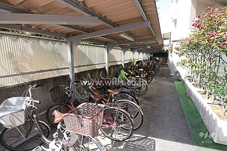 駐輪場