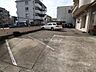 駐車場：敷地内駐車場(屋外平面式)