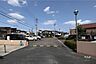 駐車場：駐車場の出入り口・敷地内駐車場（屋外平面式、自走式立体）
