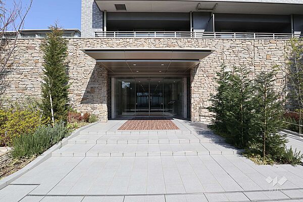 エントランスを拡大表示