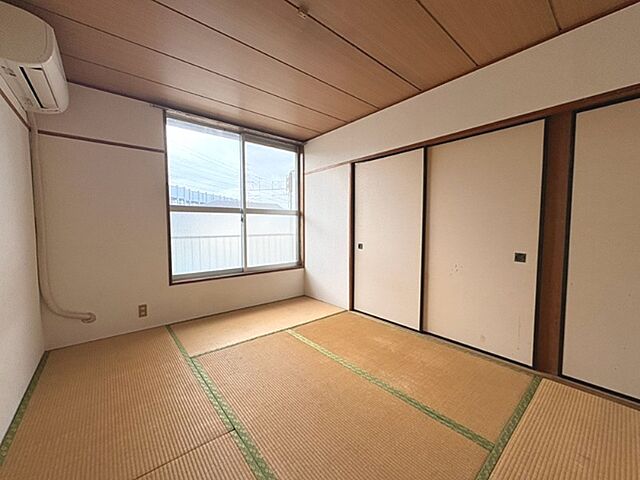 寝室