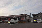 セブンイレブン　松山西垣生店 910m