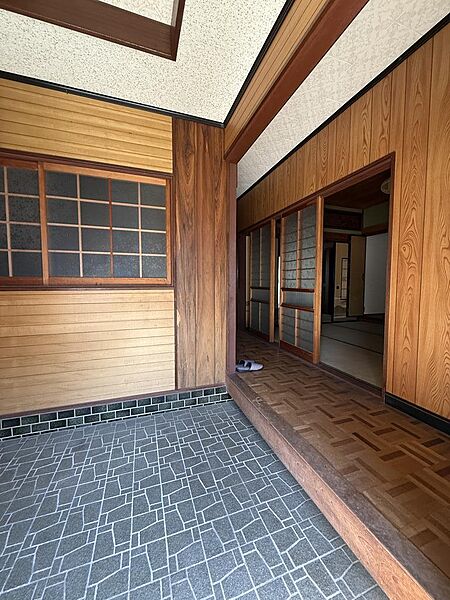 玄関