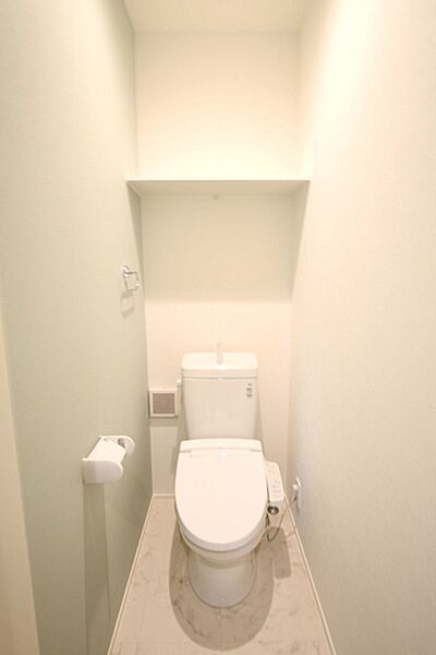 トイレを拡大表示