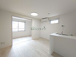 東京メトロ日比谷線 三ノ輪駅 徒歩3分の賃貸マンション 4階1LDKのリビング/ダイニング