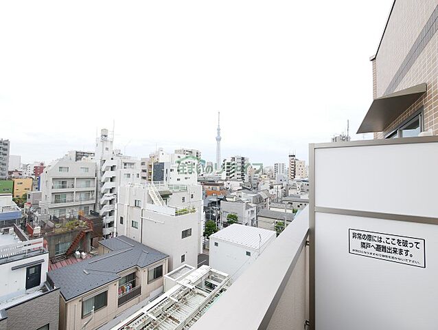 バルコニー