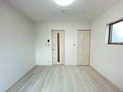 フルール原 2階1Kのリビング/ダイニング