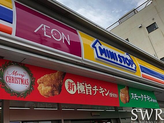 ミニストップ港...