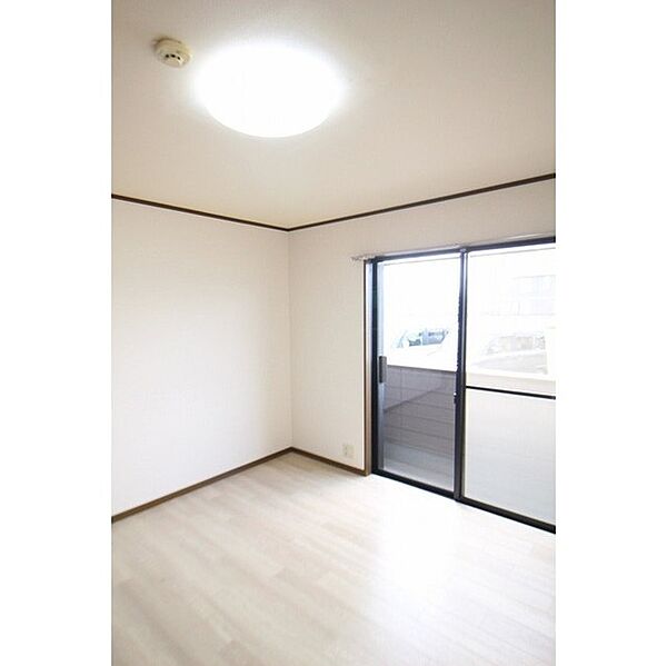 apartment 茨城県常陸大宮市上村田
上村田の賃貸情報を見る
物件地図