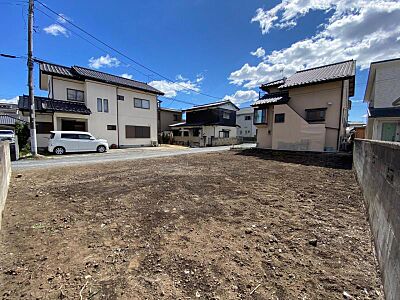 外観：建物解体更地渡し