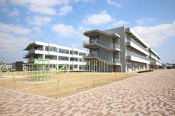 みどりの学園義...