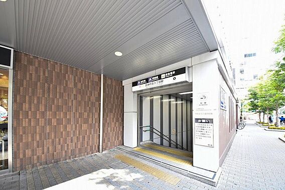 建物南側に地下...