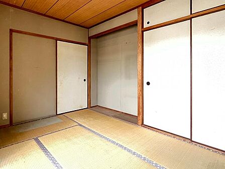 《和室6帖》北向きのバルコニーに面しています