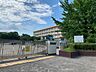 周辺：吉野東中学校生徒数は約553名、教員数は約35名です。（令和7年4月） 1000m