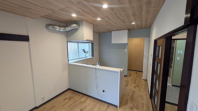 リビング/ダイニング 八王子市大船町90-81