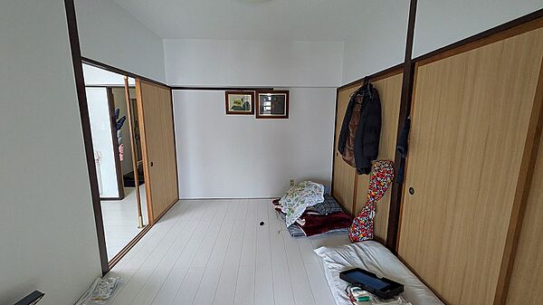 洋室を拡大表示