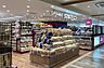 周辺：成城石井シャポー小岩店まで100m