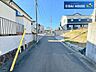 外観：前面道路