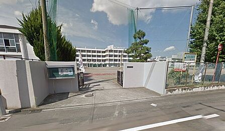 仙台市立第二中学校 徒歩11分。 870m