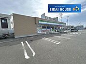 ファミリーマート岩沼恵み野二丁目店 徒歩8分。 600m