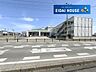 周辺：東根市立東根中部小学校 徒歩10分。 820m
