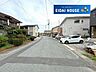 その他：前面道路含む外観