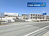 周辺：東根市立神町中学校 徒歩8分。 590m