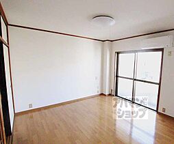 メゾン・ド・リメール 201 2階ワンルームのリビング/ダイニング