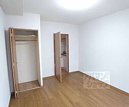 作思以度　衣笠 303 3階1Kのリビング/ダイニング