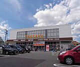 TSUTAYA　太秦店まで81m