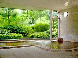 [その他] 強羅温泉をご堪能いただける自慢の温泉大浴場です。サウナも完備されております。