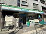 周辺：ファミリーマート笹塚二丁目店 徒歩5分。 330m