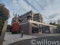 地上4階建て（...