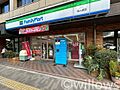 ファミリーマー...