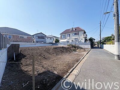 外観:土地面積:119.87m2※2月28日時点の現地写真です。 外観:土地面積:119.87m2※2月28日時点の現地写真です。