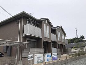 ラファミーユ 202 ｜ 奈良県奈良市中山町13-1（賃貸アパート2LDK・2階・52.42㎡） その1