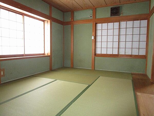 室内