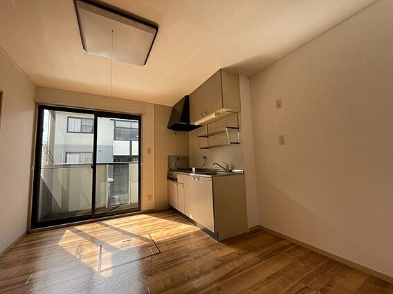 ラ・エームB_内装_0