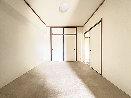 多用途に使える和室は収納も充実!家族の暮らしに合わせて活用できます♪