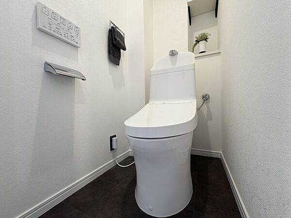 トイレを拡大表示