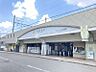 周辺：尾頭橋駅まで　591m　徒歩約8分●名古屋駅直通で約4分と通勤・通学に便利です。駅周辺にはスーパー・コンビニなどがございます。3か所に自転車置き場あります。