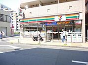 セブンイレブン成瀬店 578m