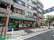 まいばすけっと横浜青木町店 徒歩2分。 100m