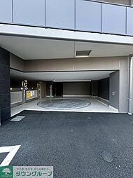 25 / 36