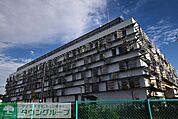 東洋大学赤羽台キャンパス 徒歩17分。大学・短大 1340m